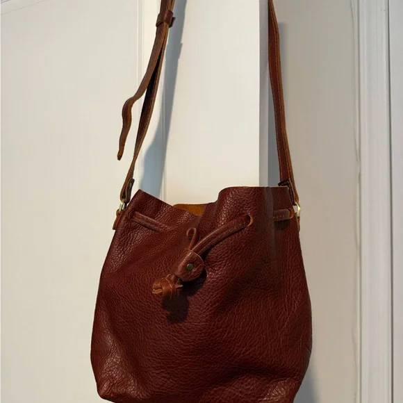 Portland Leather Goods small bucket bag - Picture 2 of 2